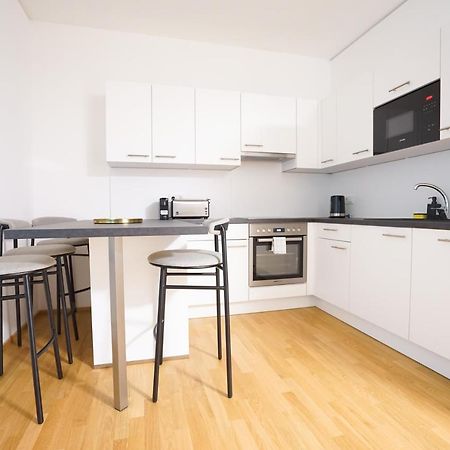 Exclusive 2-Bedroom Condo With Pool & Balcony Vienne Extérieur photo